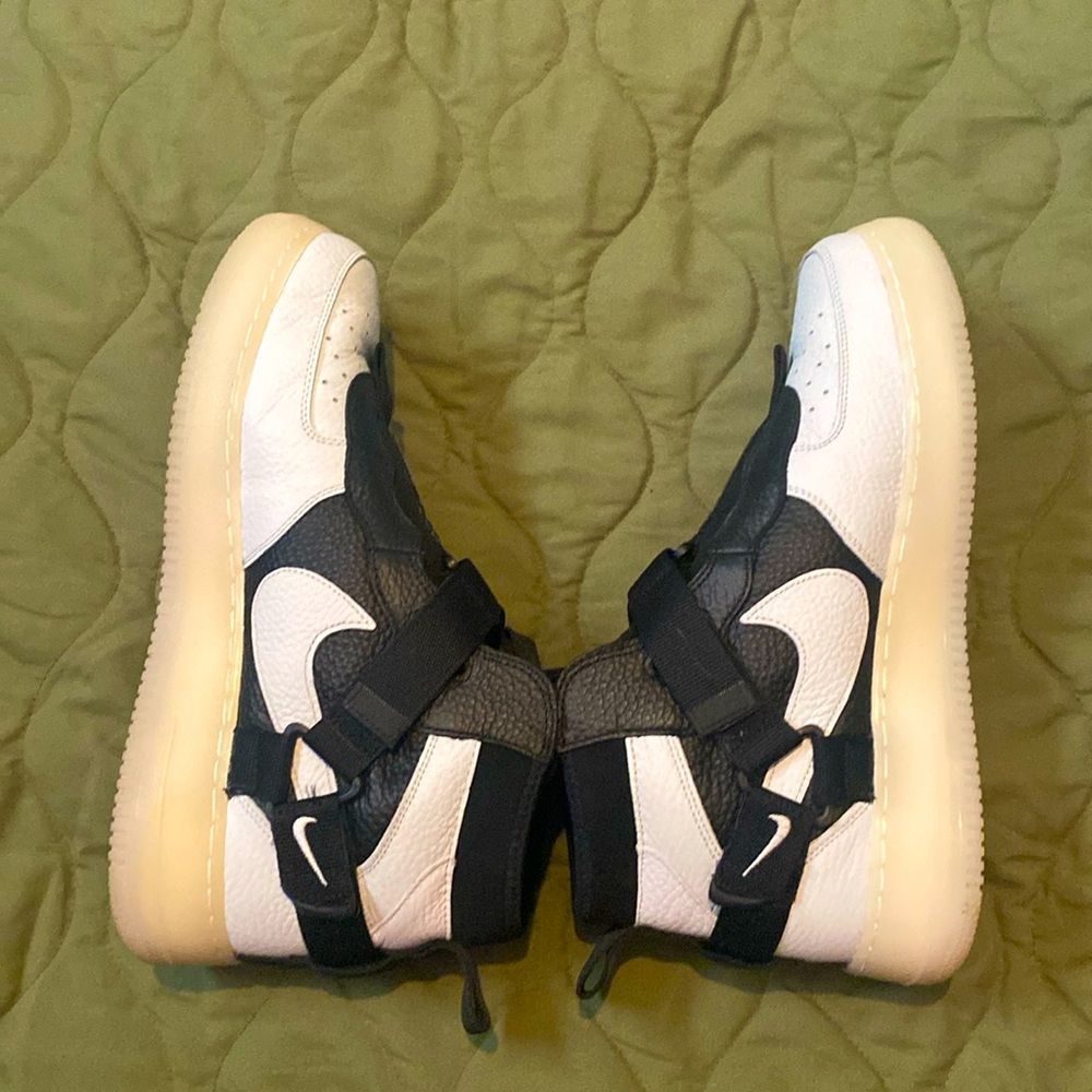 Nike Air Force 1 utility